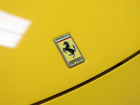 Used 2010 Ferrari 458 Italia Coupe RWD image 6