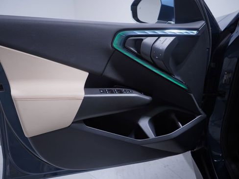 Used 2025 BMW X3 xDrive30i w/ Convenience Package image 15