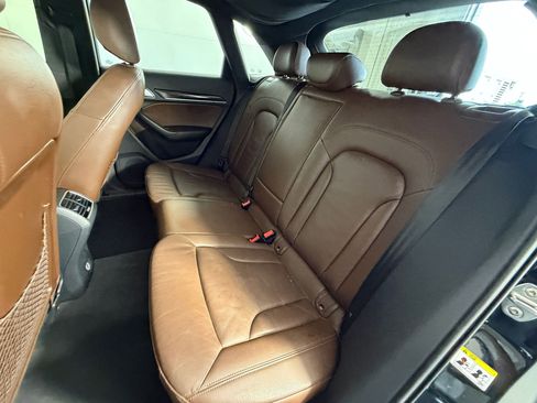 Used 2016 Audi Q3 2.0T Premium Plus w/ Technology Package image 14