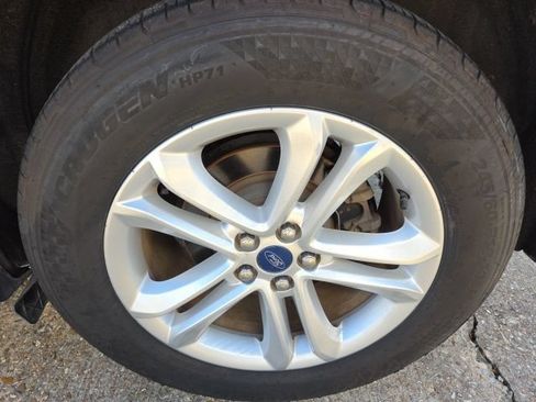 Certified 2020 Ford Edge SEL FWD image 14
