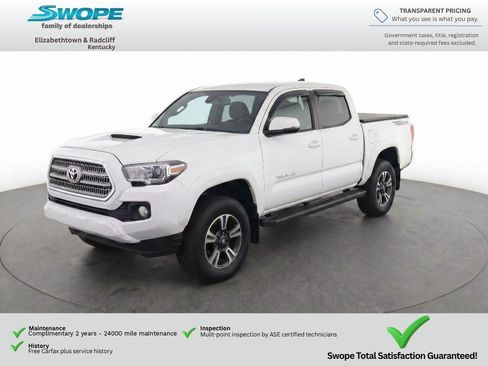 Used 2017 Toyota Tacoma TRD Sport w/ Tow Package RWD image 1