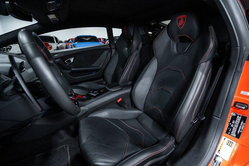 Used 2020 Lamborghini Huracan EVO AWD/4WD image 20