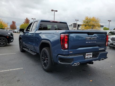 New 2026 GMC Sierra 1500 Elevation w/ LPO, Elevation Black Package image 5