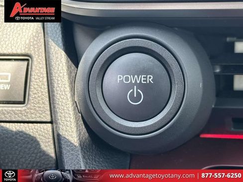 Certified 2026 Toyota Prius Plug-In Hybrid w/ Limited Premium Package FWD image 33
