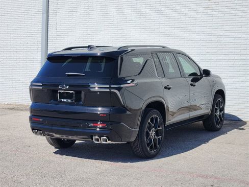 New 2026 Chevrolet Traverse RS image 4