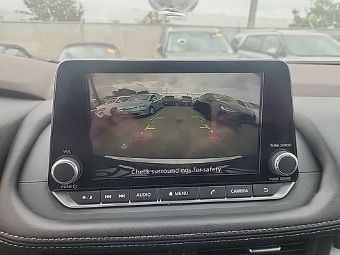 Used 2023 Nissan Rogue SV w/ SV Premium B Package FWD image 21