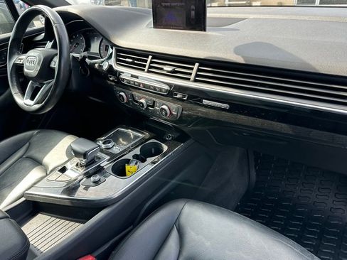 Used 2018 Audi Q7 3.0T Premium AWD/4WD image 18