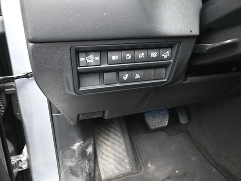 Used 2024 Toyota Tundra Limited image 21