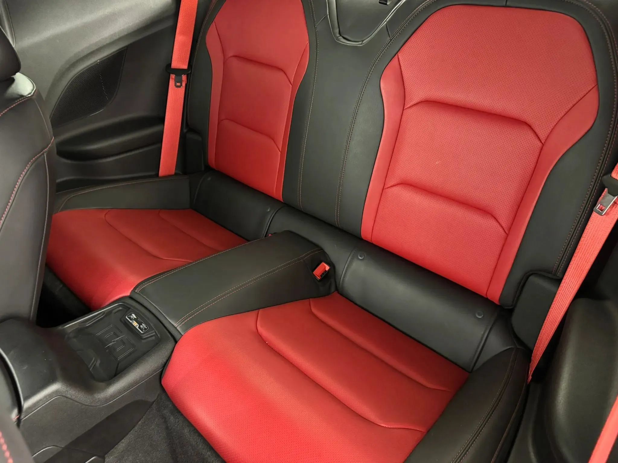 Used 2024 Chevrolet Camaro SS RWD image 33