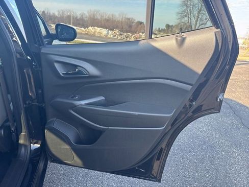 Used 2024 Chevrolet Trax ACTIV w/ Driver Confidence Package image 19