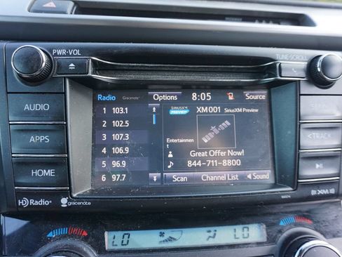 Used 2018 Toyota RAV4 XLE FWD image 10