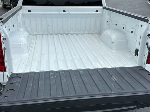 Used 2025 Chevrolet Silverado 1500 LT w/ Work Truck Package AWD/4WD image 8