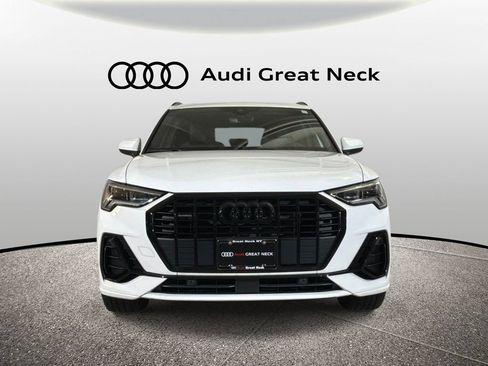 Used 2023 Audi Q3 2.0T Premium w/ Black Optic Sport Package AWD/4WD image 23