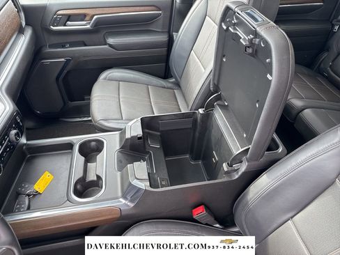 Used 2024 Chevrolet Silverado 3500 High Country w/ High Country Premium Package image 19