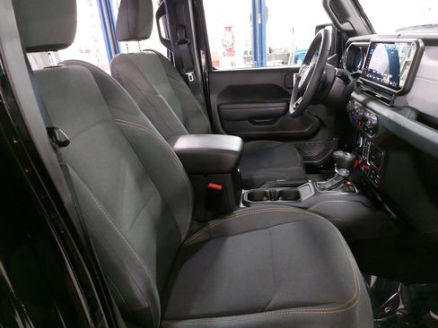 Used 2025 Jeep Wrangler Unlimited Sport S 4xe AWD/4WD image 10