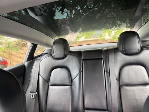 Used 2021 Tesla Model 3 Long Range image 24