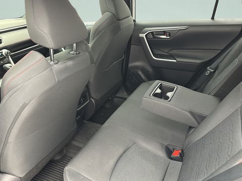 Used 2024 Toyota RAV4 SE w/ Weather & Moonroof Package AWD/4WD image 9
