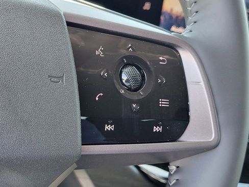 New 2025 Nissan Murano SV AWD/4WD image 36
