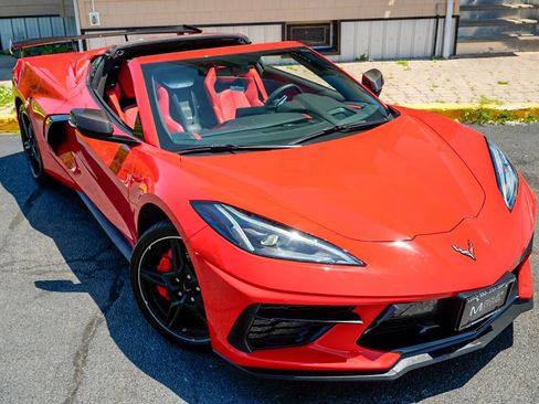 Used 2020 Chevrolet Corvette Stingray Premium Cpe w/ 3LT Preferred Equipment Group RWD image 3