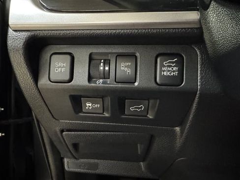 Used 2018 Subaru Forester 2.5i Touring w/ Popular Package #3B AWD/4WD image 10