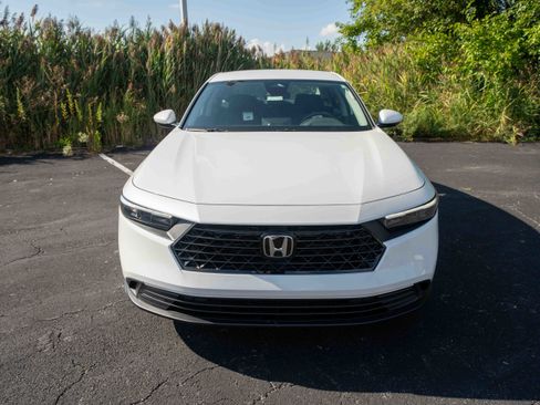 New 2025 Honda Accord LX image 2