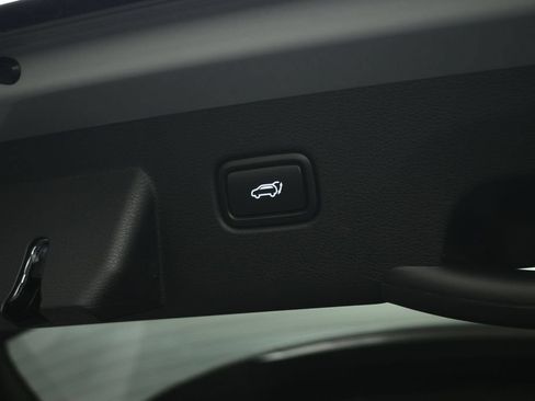 Certified 2025 Kia Sportage SX AWD/4WD image 66