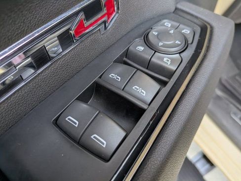 Used 2022 GMC Sierra 1500 AT4 w/ AT4 Premium Package image 23