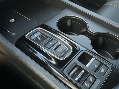 Used 2024 Honda Pilot EX-L image 18