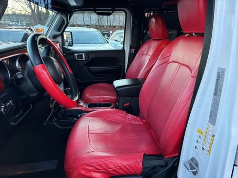 Used 2018 Jeep Wrangler Unlimited Sport S image 19
