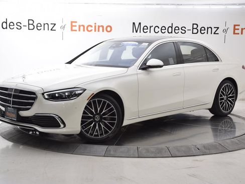Certified 2022 Mercedes-Benz S 580 4MATIC Sedan image 3