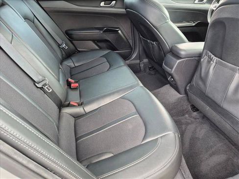 Used 2022 Kia K5 GT-Line FWD image 18