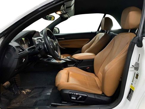 Used 2018 BMW M240i Convertible image 24