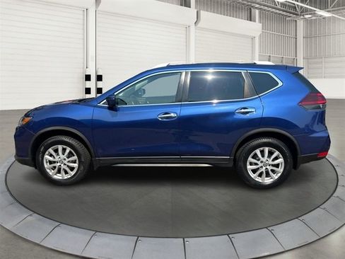 Used 2018 Nissan Rogue SV w/ Premium Package AWD/4WD image 1