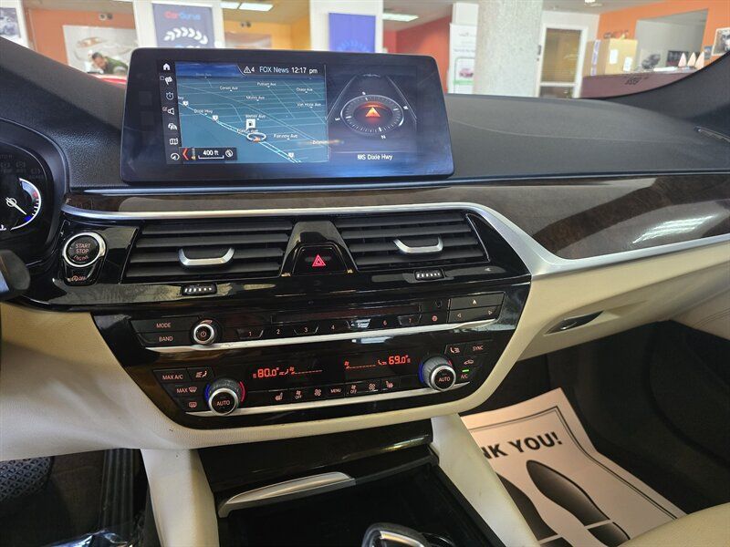 Used 2017 BMW 530i RWD image 24