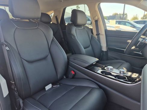 Used 2026 Genesis GV70 2.5T image 38