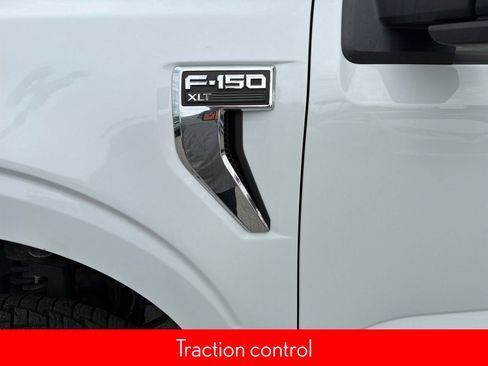 Used 2023 Ford F150 XLT w/ Trailer Tow Package image 12
