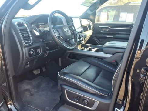 Used 2024 RAM 1500 Laramie image 12