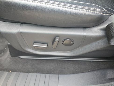 Used 2022 Ford F250 Lariat w/ Lariat Ultimate Package image 13