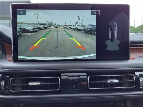 New 2022 Lincoln Nautilus Reserve image 39