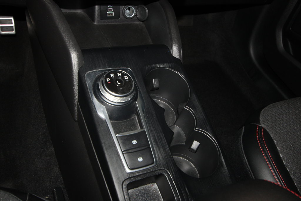 Used 2024 Ford Escape ST-Line Select w/ Tech Pack #1 AWD/4WD image 16