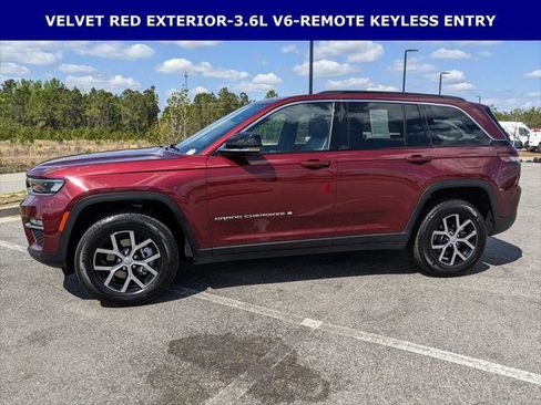 Certified 2024 Jeep Grand Cherokee Limited RWD image 8