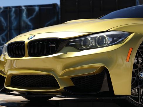 Used 2020 BMW M4 Coupe w/ Competition Package RWD image 33