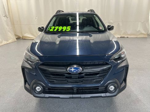 Used 2024 Subaru Outback Limited AWD/4WD image 2