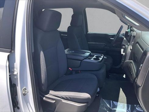 Used 2022 Chevrolet Silverado 1500 Custom RWD image 9