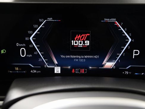 Used 2024 BMW X6 xDrive40i image 23