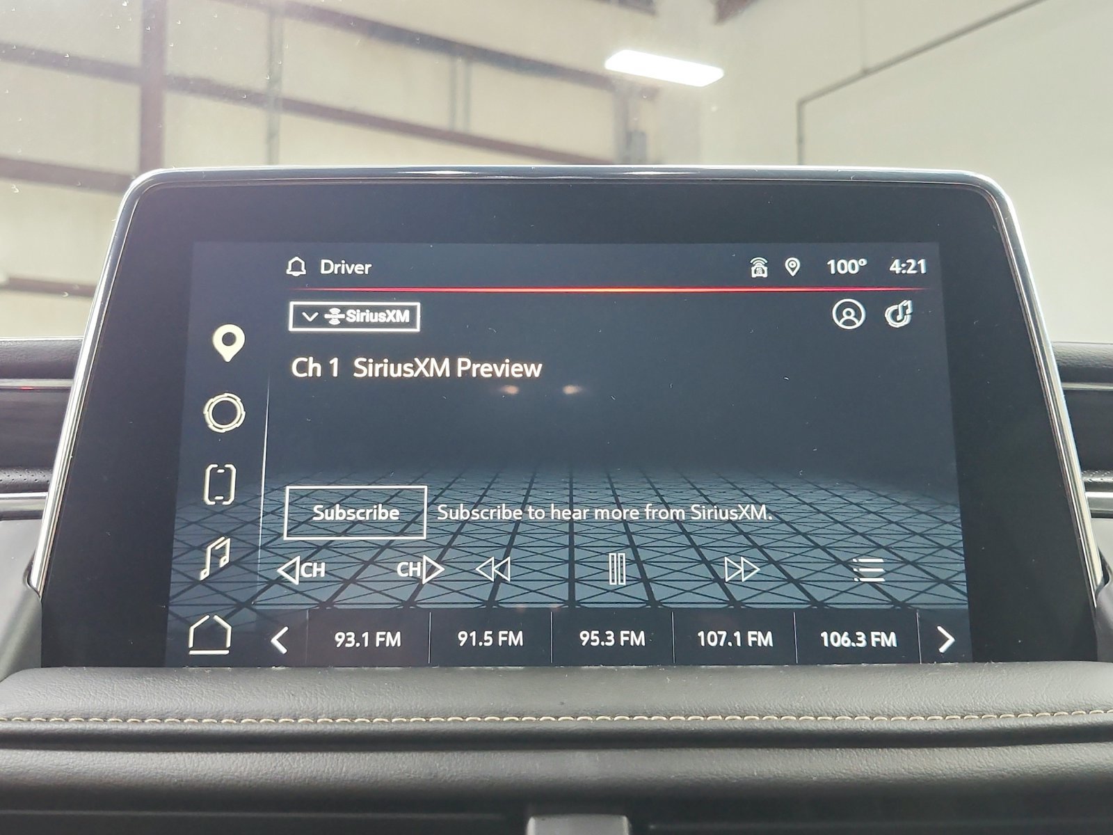 Used 2023 GMC Yukon SLT RWD image 15