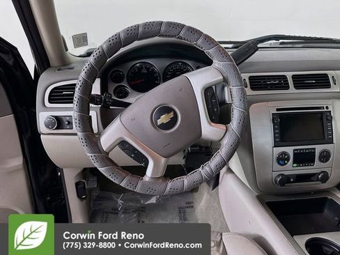 Used 2008 Chevrolet Silverado 2500 LTZ w/ EZ-Lift Tailgate Package image 21