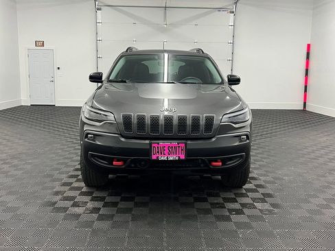 Used 2022 Jeep Cherokee Trailhawk w/ Comfort/Convenience Group image 5