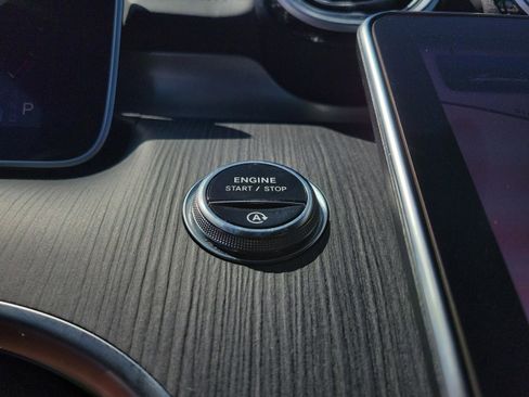 Certified 2023 Mercedes-Benz C 300 Sedan image 19