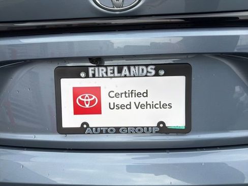 Certified 2022 Toyota Corolla LE w/ Carpet Mat Package (TMS) image 8